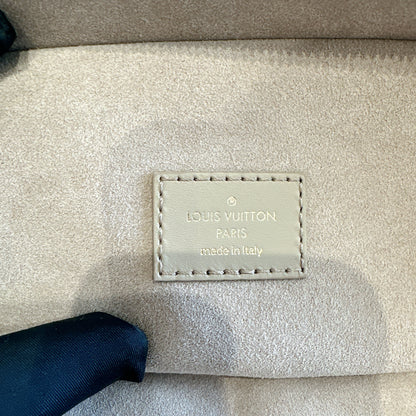 LV Empreinte Monogram Vanity PM Tourterelle