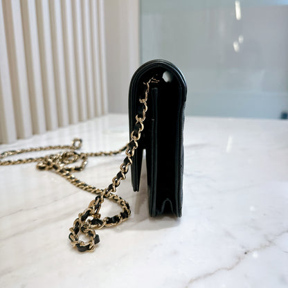 Chanel Filigree Chain Wallet in Black