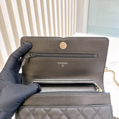 Chanel Filigree Chain Wallet in Black
