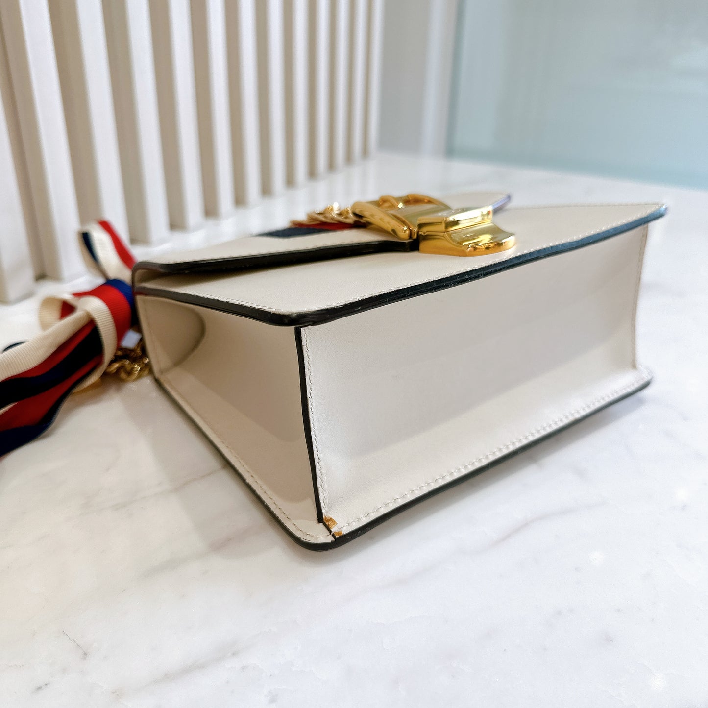 Gucci Sylvie White Mini Chain Bag