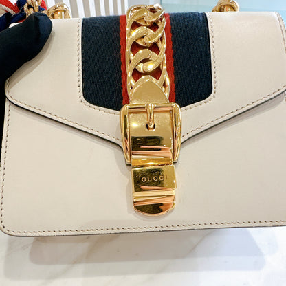Gucci Sylvie White Mini Chain Bag
