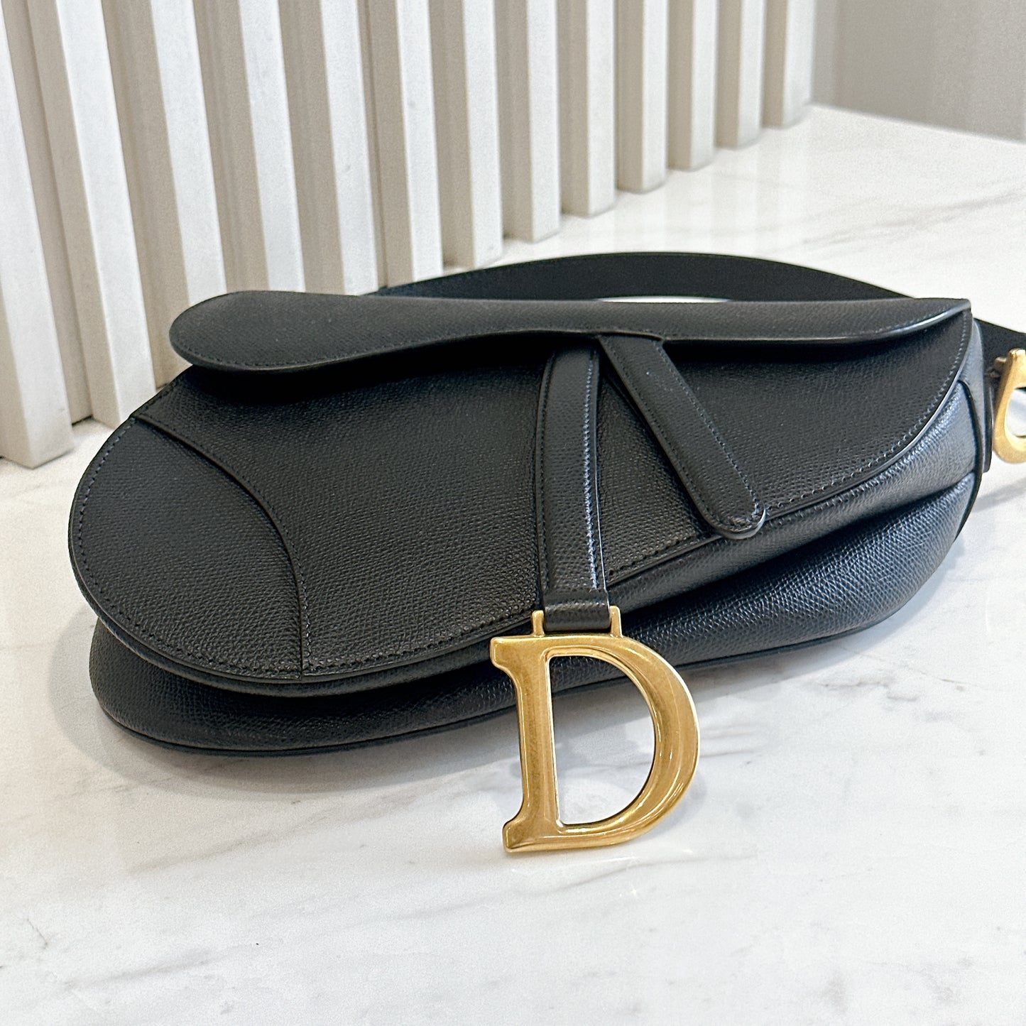 Dior Saddle Medium in Black