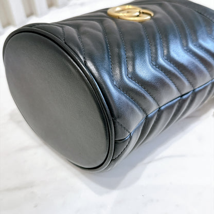 Gucci GG Marmont Small Bucket Bag