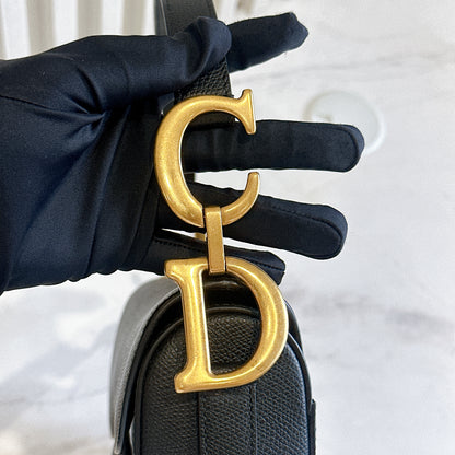 Dior Saddle Medium in Black