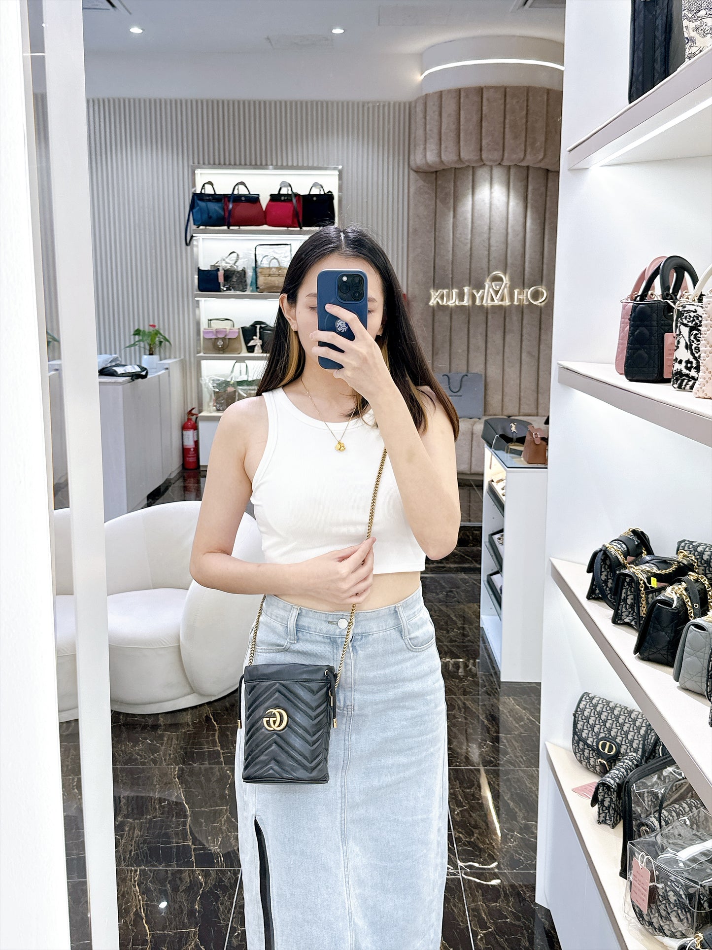 Gucci GG Marmont Small Bucket Bag