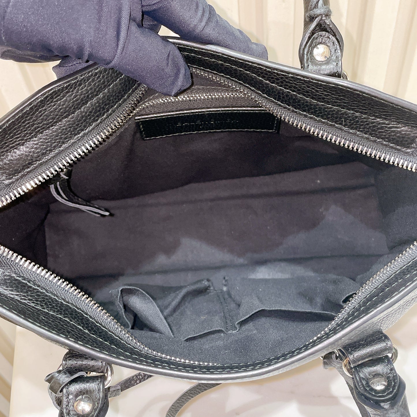 Balenciaga Classic City Small in Black Grained Calfskin