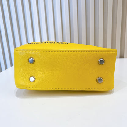 Balenciaga Small Triangle Duffle Bag In Yellow