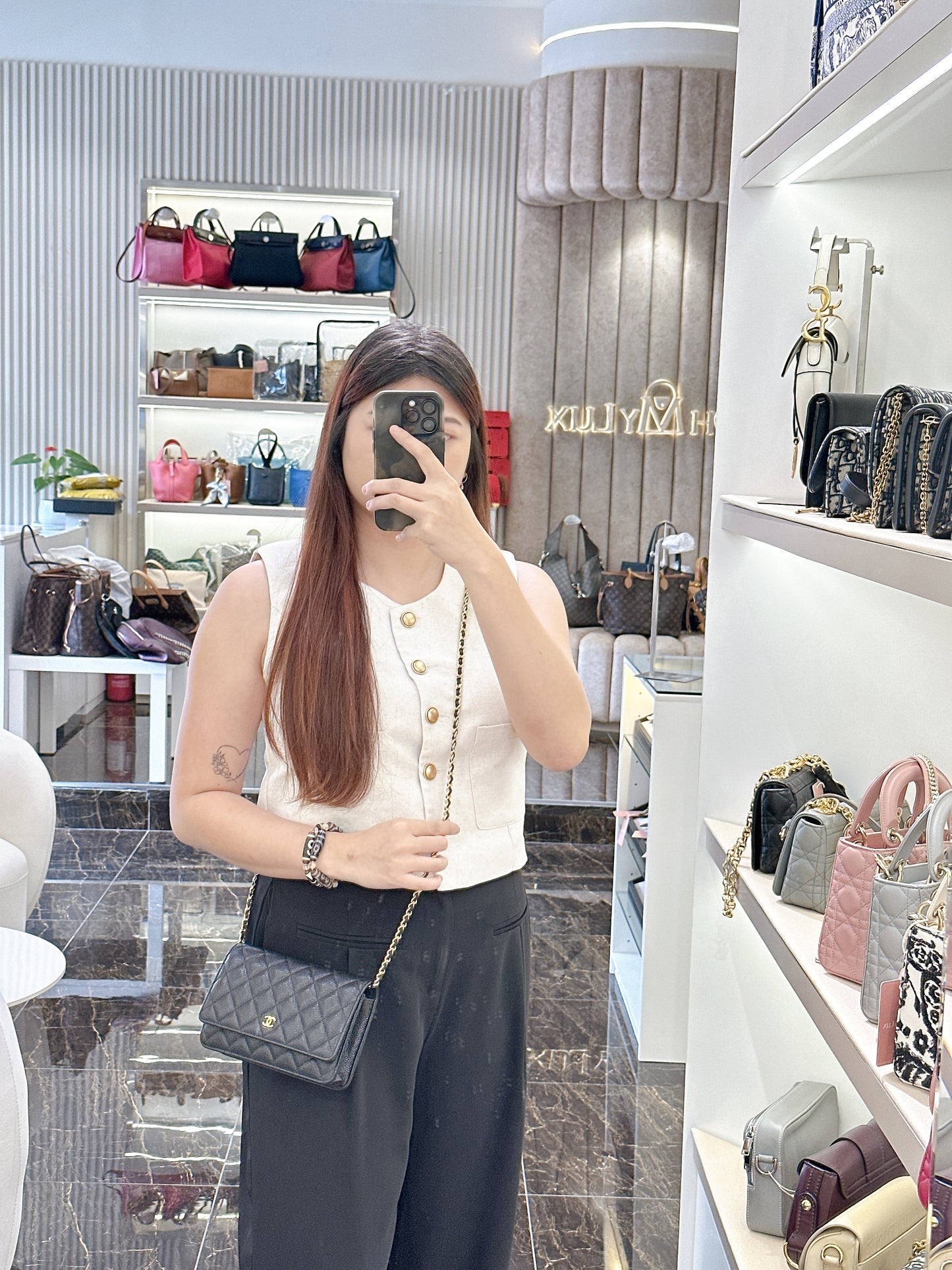 Chanel Wallet On Chain in Black GHW