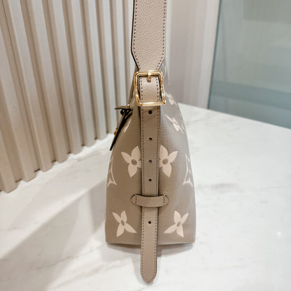 LV CarryAll PM Bicolour Monogram Empreinte
