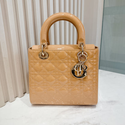 Lady Dior Medium in Beige Patent GHW