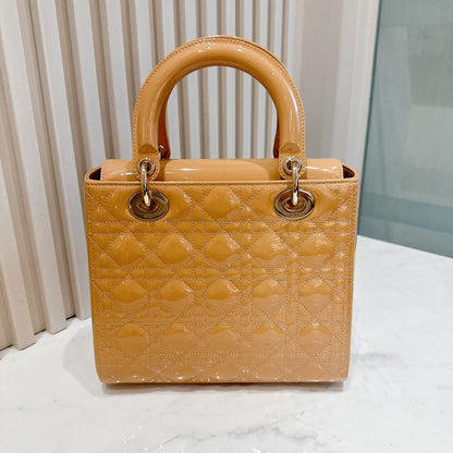 Lady Dior Medium in Beige Patent GHW