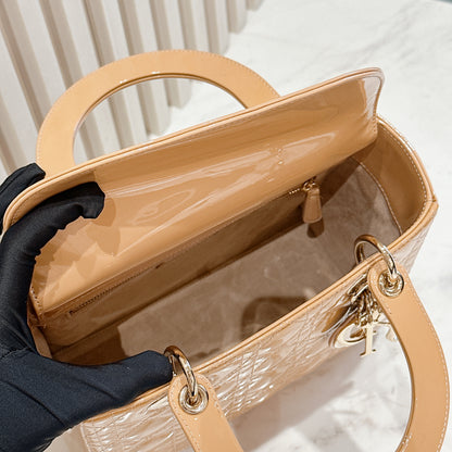 Lady Dior Medium in Beige Patent GHW