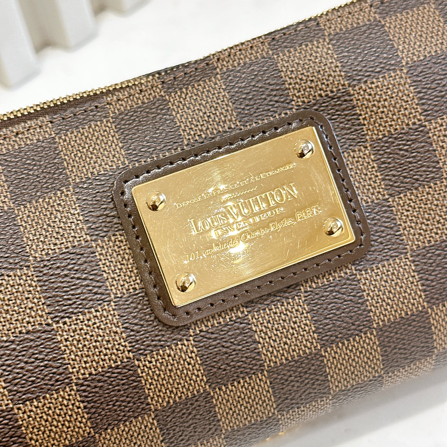 LV Damier Ebene Eva Clutch