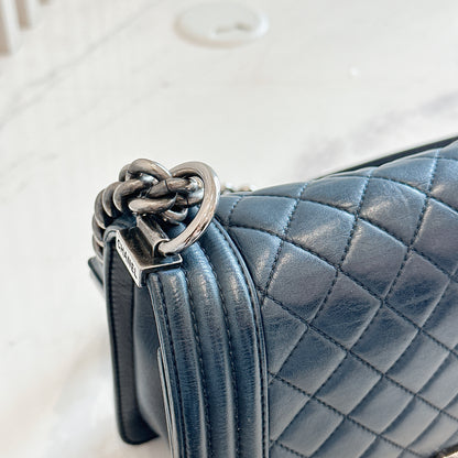 Chanel Boy Old Medium in Blue