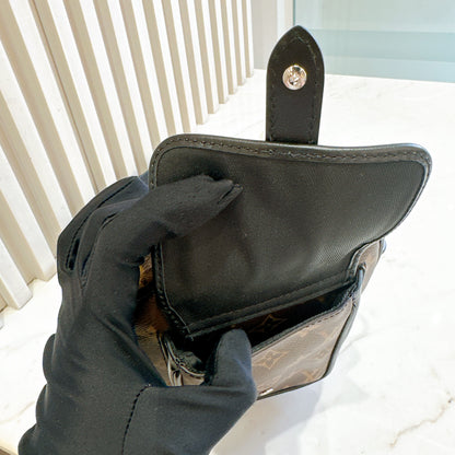 LV Christopher Wearable Wallet