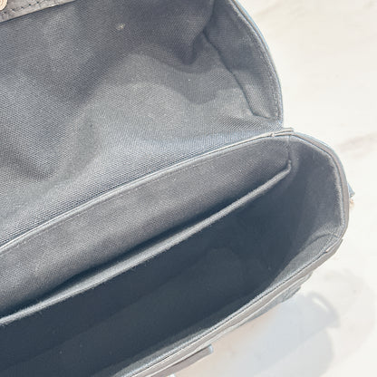LV Soul Trunk Taurillon in Ultra Black