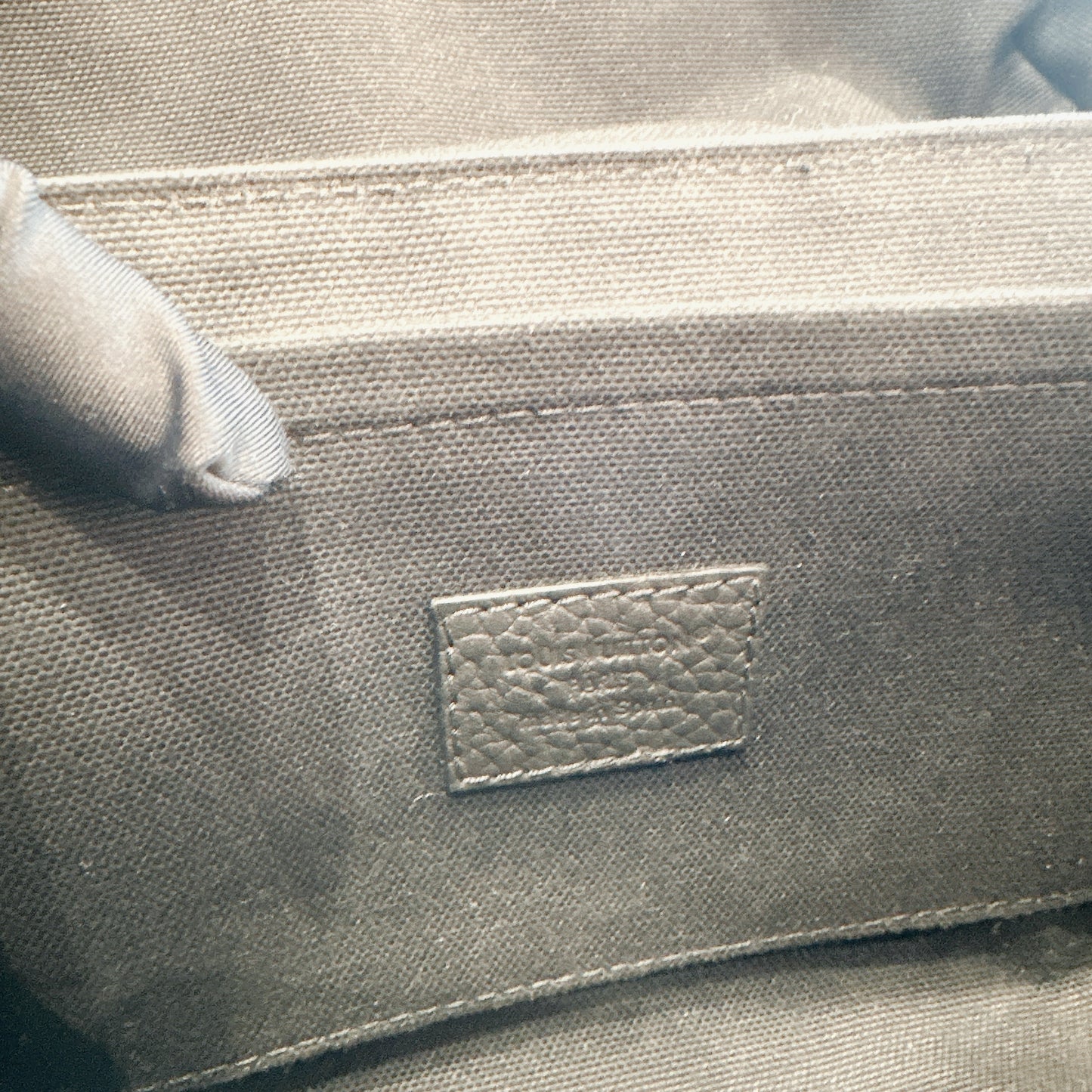 LV Soul Trunk Taurillon in Ultra Black