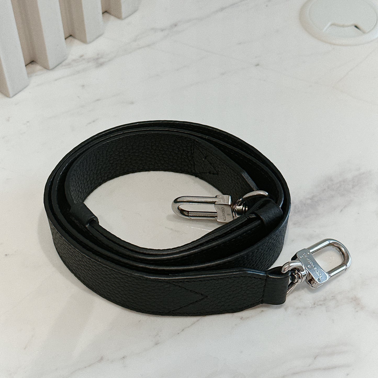 LV Soul Trunk Taurillon in Ultra Black