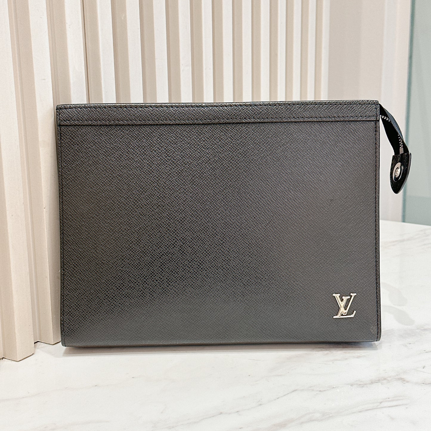 LV Pochette Voyage in Taiga