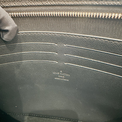 LV Pochette Voyage in Taiga