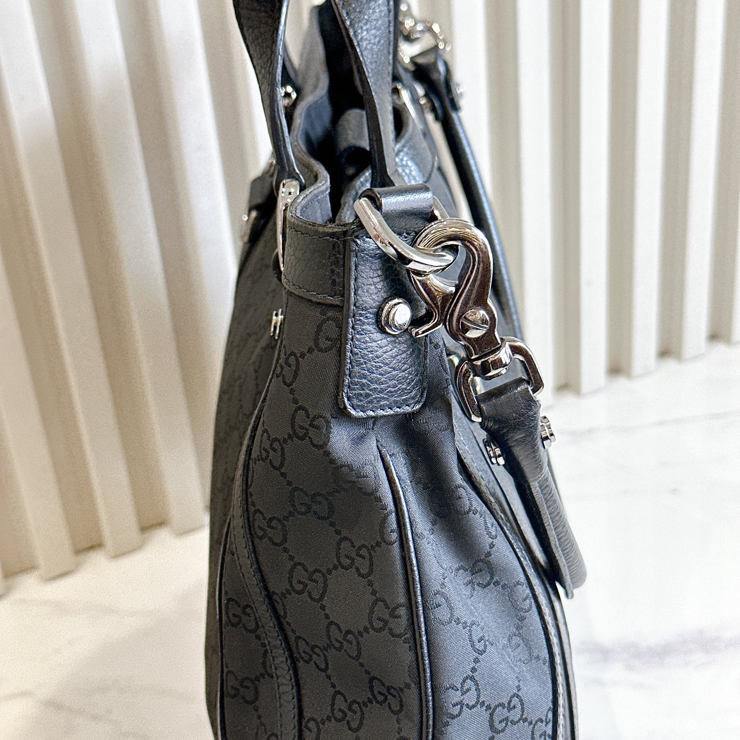 Gucci GG Black Canvas 2 Way Shoulder Bag