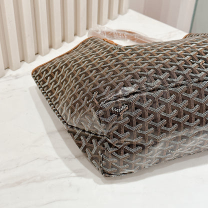 Goyard St Louis in Tan