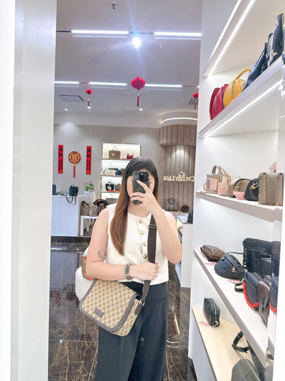 Gucci GG Canvas Messenger Bag