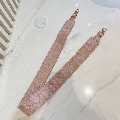 Lady D-Lite Canvas Embroidered Cannage Medium in Pink