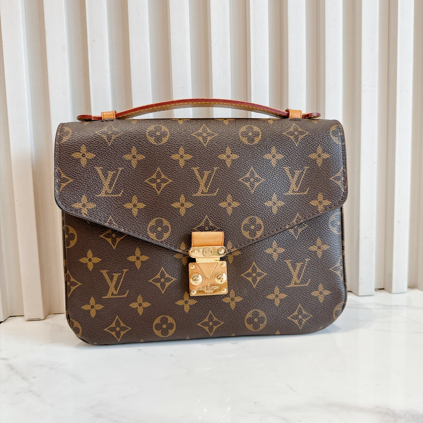 LV Monogram Pochette Metis