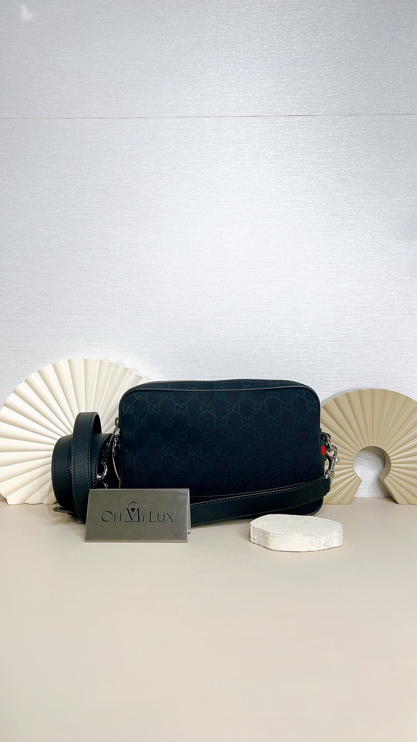 Gucci Canvas Crossbody Bag in Black