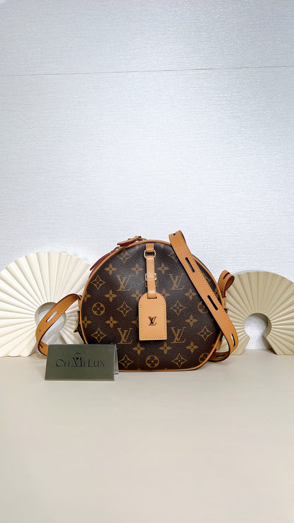LV Monogram Boite Chapeu Souple MM