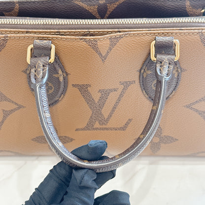 LV Monogram Reverse On The Go East West