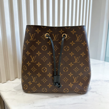 LV Monogram Neo Noe MM in Black