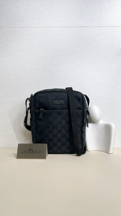 Gucci GG Canvas Crossbody Bag Black (Pig Skin)