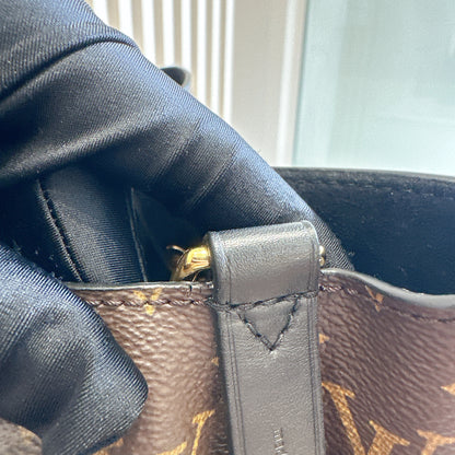 LV Monogram Neo Noe MM in Black