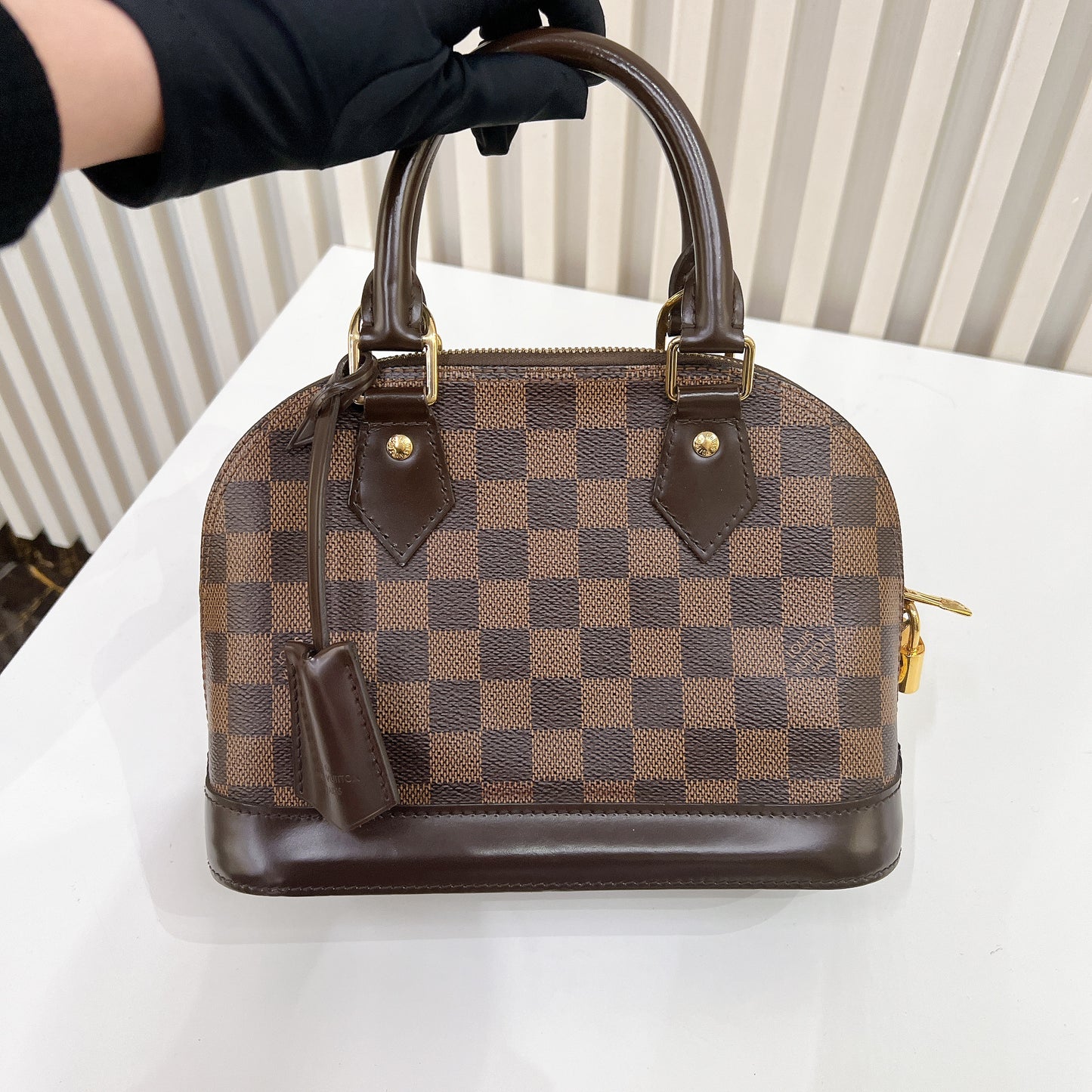 LV Damier Ebene Alma BB