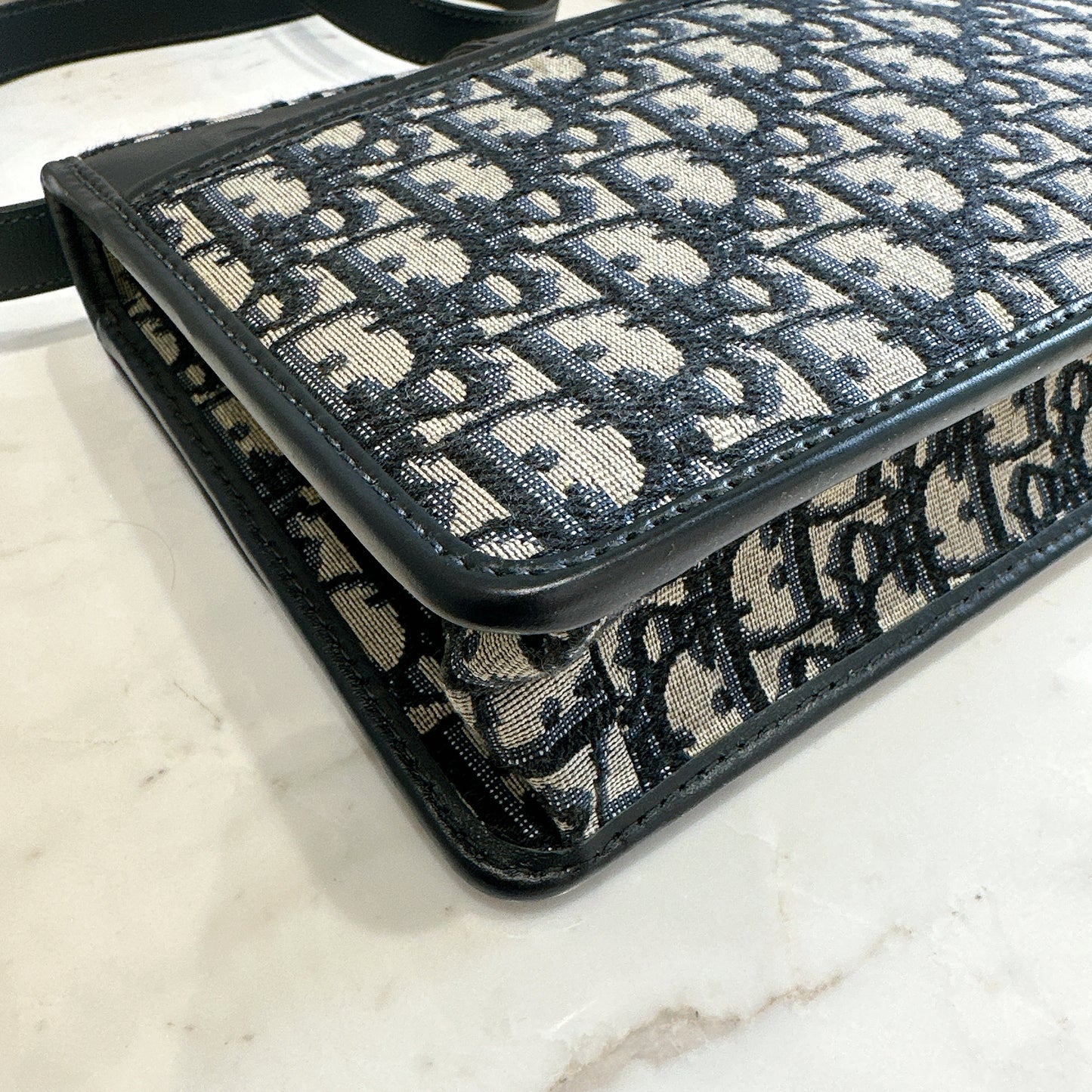 Dior Montaigne 30 Flap Bag