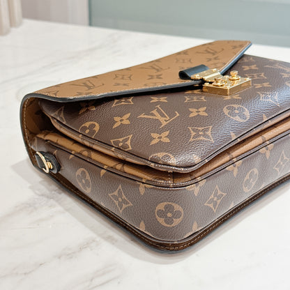LV Pochette Metis Reverse Monogram