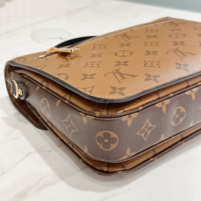 LV Pochette Metis Reverse Monogram