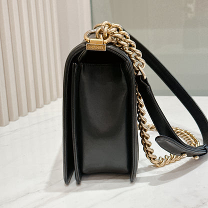 Chanel Boy New Medium in Black Lambskin