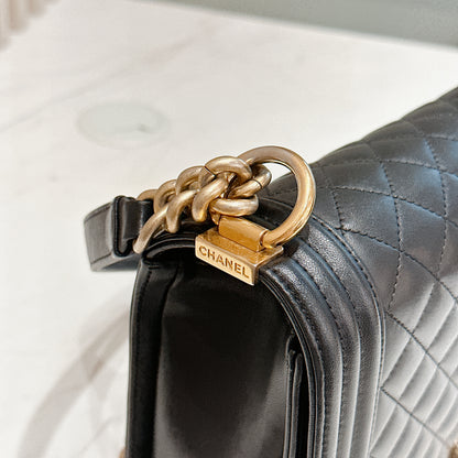 Chanel Boy New Medium in Black Lambskin