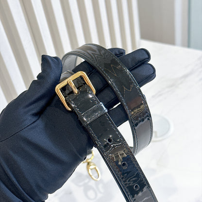 Lady Dior Medium in Black Patent GHW