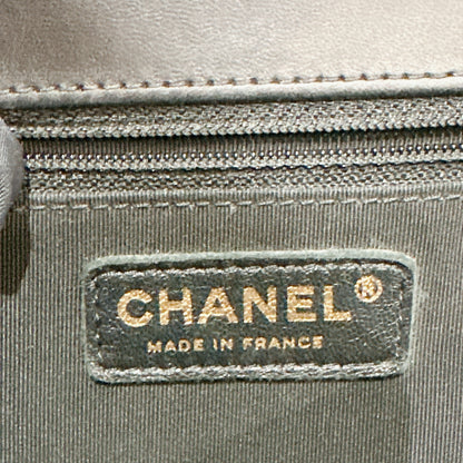 Chanel Boy New Medium in Black Lambskin