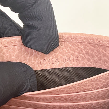 Gucci Interlocking WOC in Pink