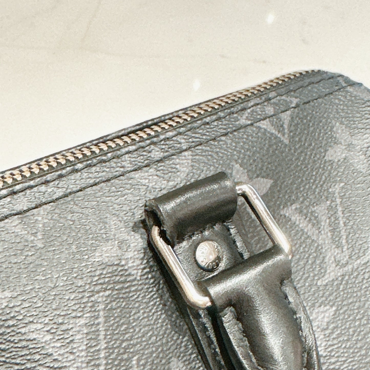 LV Keepall 25 Monogram Eclipse