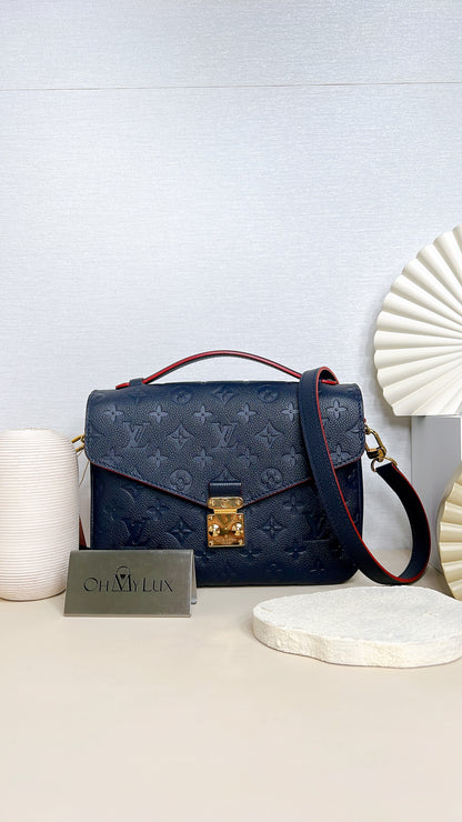 LV Pochette Metis Marine Rouge