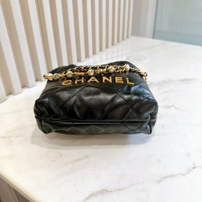 Chanel 22 Mini With Pearl