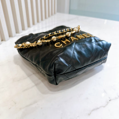 Chanel 22 Mini With Pearl
