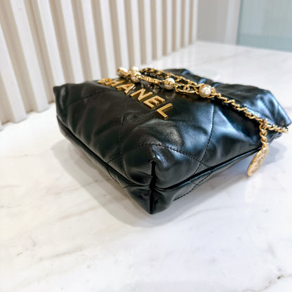Chanel 22 Mini With Pearl
