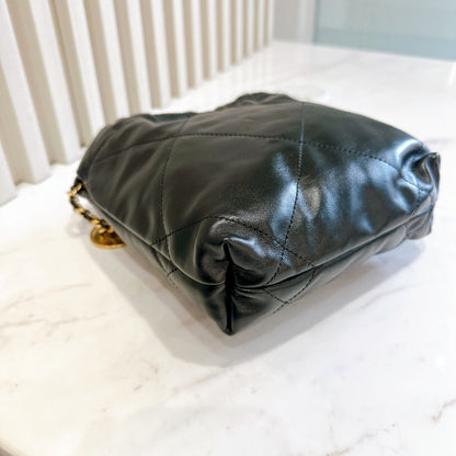 Chanel 22 Mini With Pearl